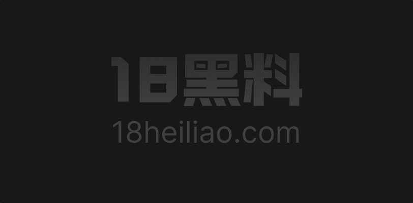 王菲男闺蜜Ryan瑞恩 音乐节当众搂抱陈粒 被指性骚扰冲上热搜 - 图1